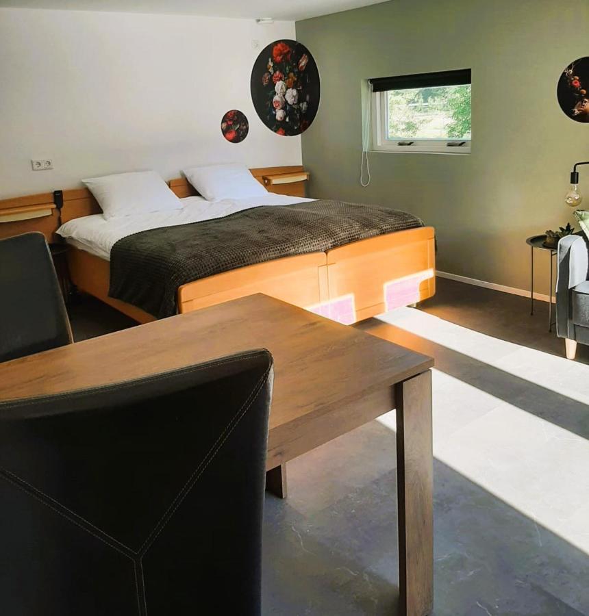 Grutsk Op 12 Bed and Breakfast Drachten Εξωτερικό φωτογραφία